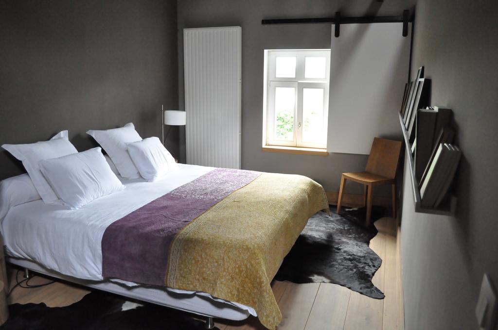 B&B La Chambre D'A Cote Aische-en-Refail Zimmer foto